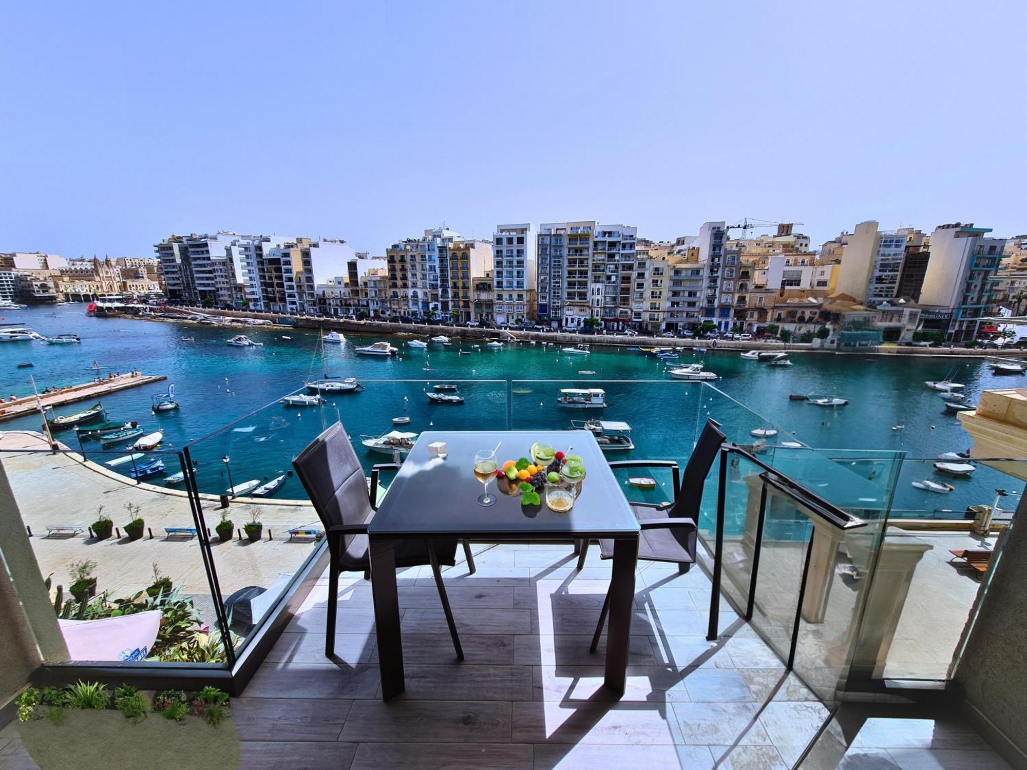 Supreme Seafront Apt With Balcony In St.Julian'S Saint Julian's 外观 照片